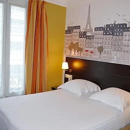 De L'exposition - Tour Eiffel 3*