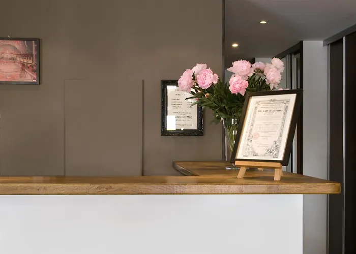 Hotel De L'exposition - Tour Eiffel Paris