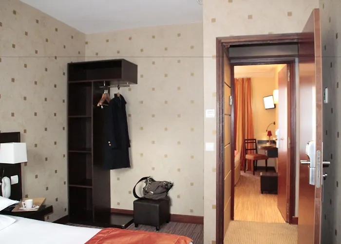 De L'exposition - Tour Eiffel Paris