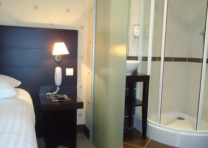 Hotel De L'exposition - Tour Eiffel