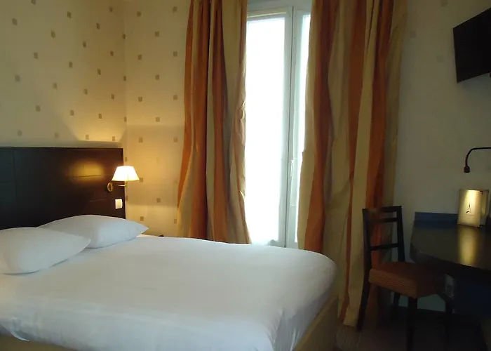 Hotel De L'exposition - Tour Eiffel 3*