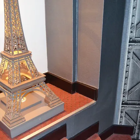 De L'exposition - Tour Eiffel Hotel