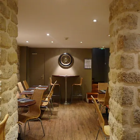 De L'exposition - Tour Eiffel 3* París