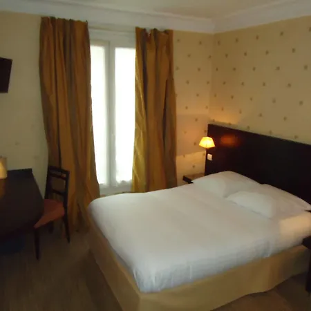 De L'exposition - Tour Eiffel 3* París