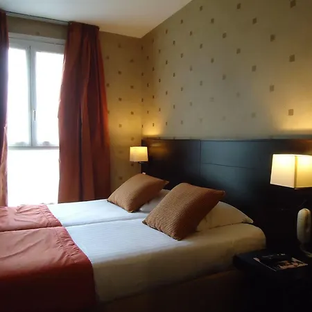 Hotel De L'exposition - Tour Eiffel 3*