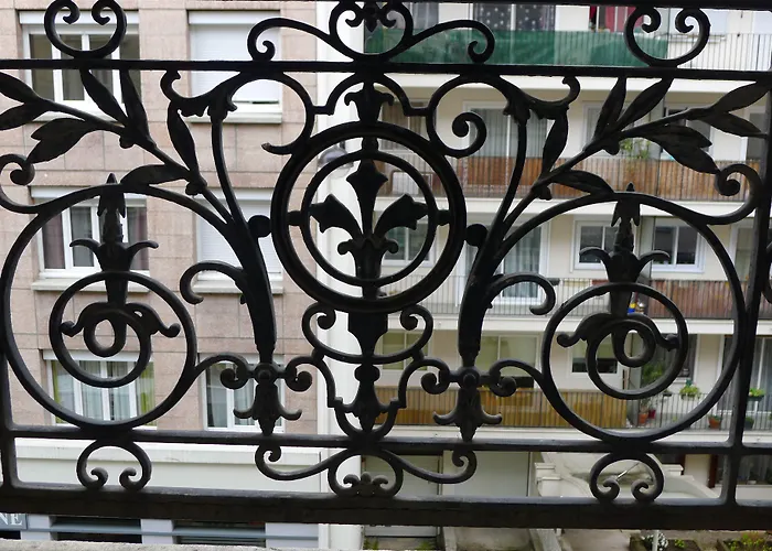 Hotel De L'exposition - Tour Eiffel Paris