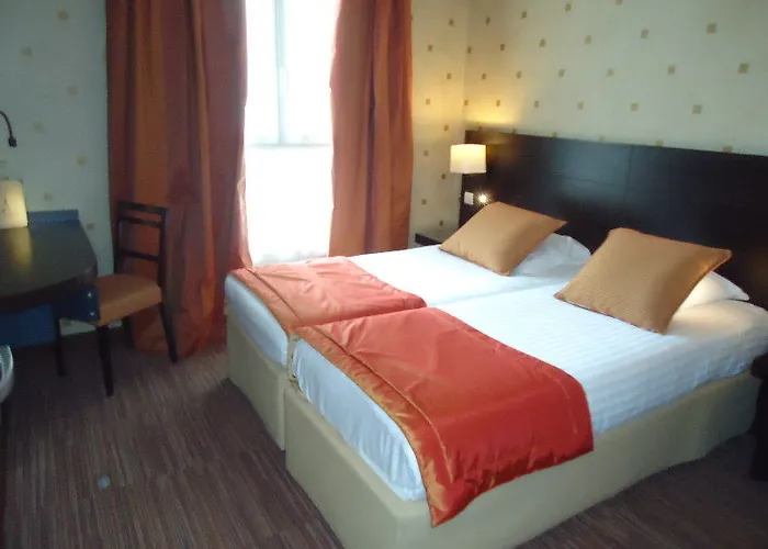 De L'exposition - Tour Eiffel Hotel